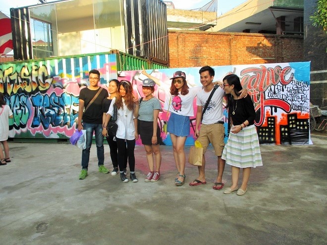 Gioi tre Ha thanh chen chan kham pha khu vui choi moi hinh anh