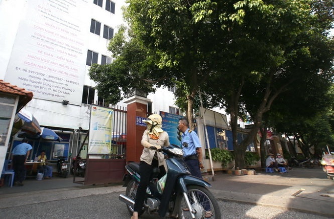 Bung no dai hoc va nhung he luy hinh anh