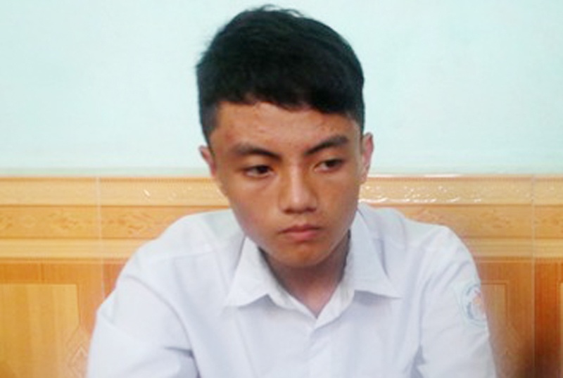 Chuyen thi sinh bi loai truong quan doi sang he dan su hinh anh