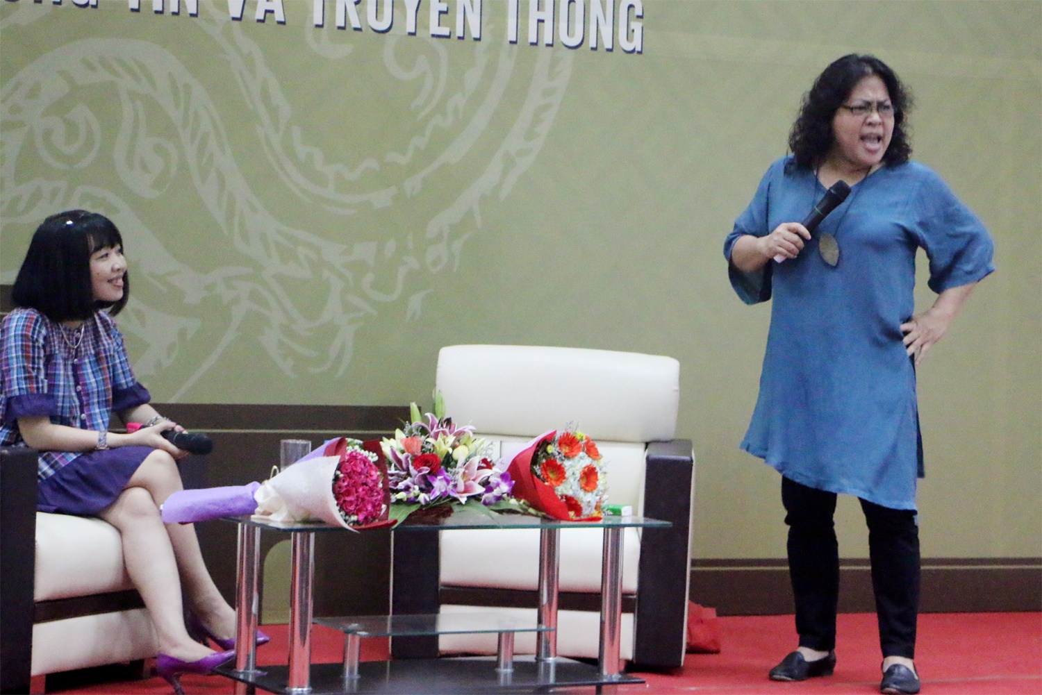 Nhung cau chuyen do khoc cuoi khi con o tuoi day thi hinh anh
