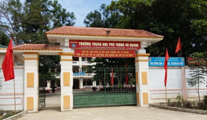 Trường THPT Vũ Quang (Hà Tĩnh).
