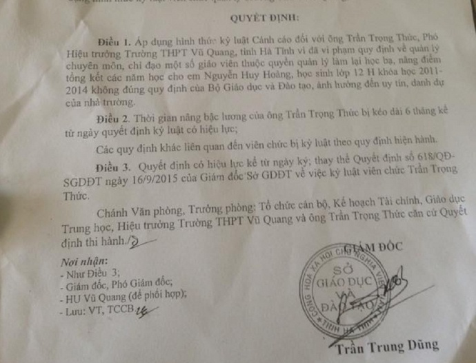 Trước khi ra quyết định miễn nhiệm chức vụ hiệu phó, Sở GD&ĐT Hà Tĩnh đã ra quyết định kỷ luật đối với thầy Thức.