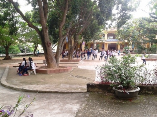 Co giao bat tro suc mieng bang xa phong vi noi tuc hinh anh