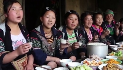 Tai sao tre em Sa Pa noi tieng Anh nhu gio? hinh anh