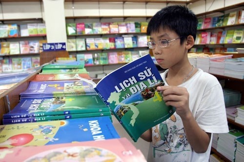 'Nen thay bo sach giao khoa Lich su' hinh anh