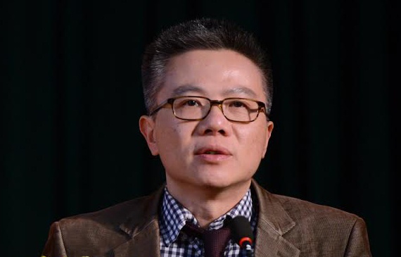 GS Ngo Bao Chau tra loi Zing.vn hinh anh