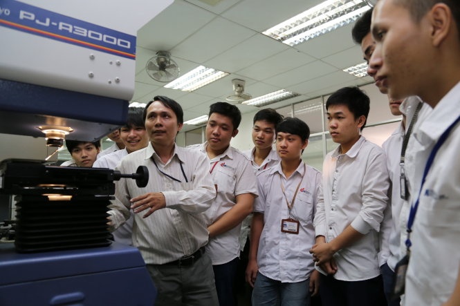 Tu chu dai hoc: Coi troi de tranh tu chu nua voi hinh anh