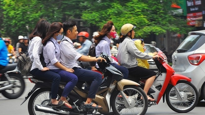 học sinh vi phạm an toàn giao thông ảnh 1 hoc sinh vi pham an toan giao thong anh 1
