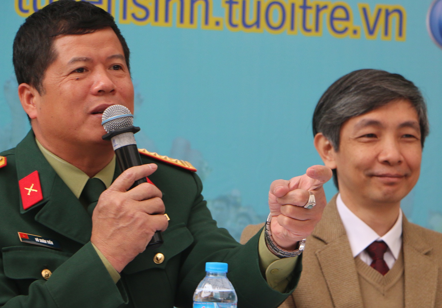 thi trường quân đội ảnh 1 thi truong quan doi anh 1