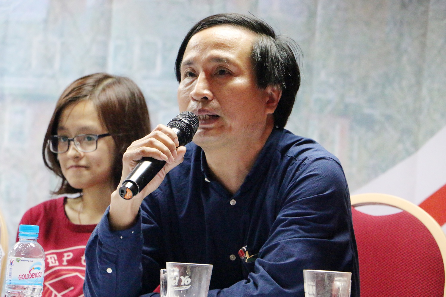 Uoc mo 13 nam cua cha va 2 con gai cung hoc Harvard hinh anh
