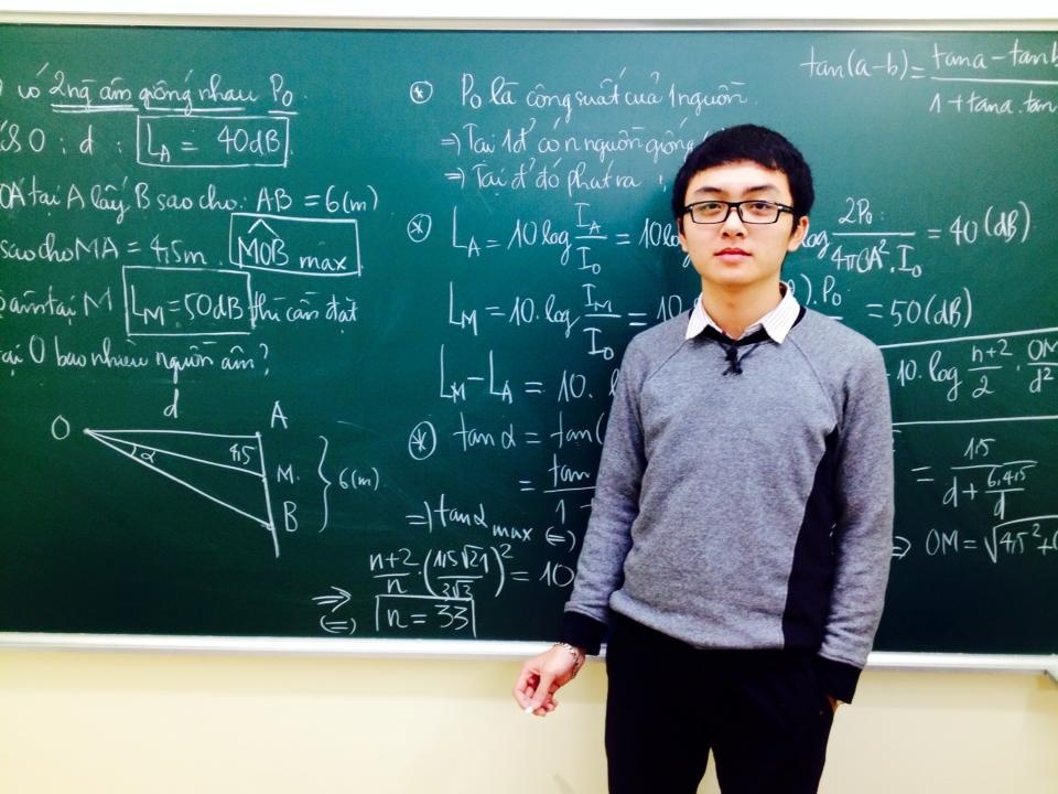 hau due mat troi vao de thi anh 1