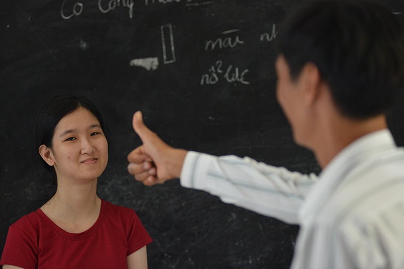 Mot ngay cua nu sinh dac biet hinh anh