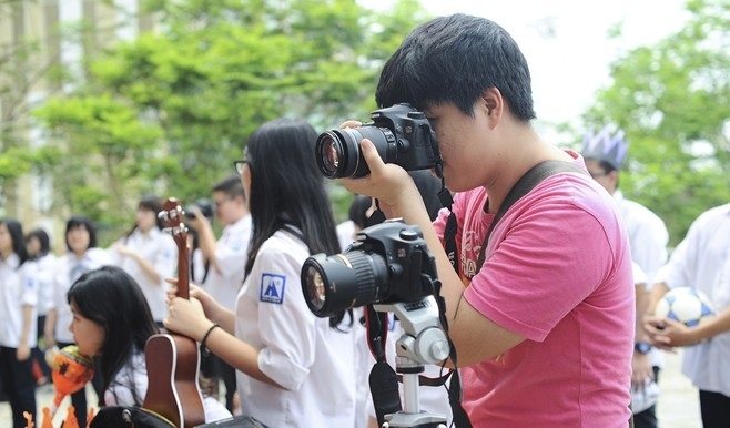 Thu hoi quyet dinh chup anh o truong phai dong phi hinh anh