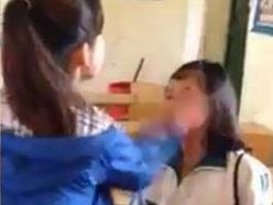 Nu sinh tat ban 52 cai va van hoa su dung Facebook hinh anh