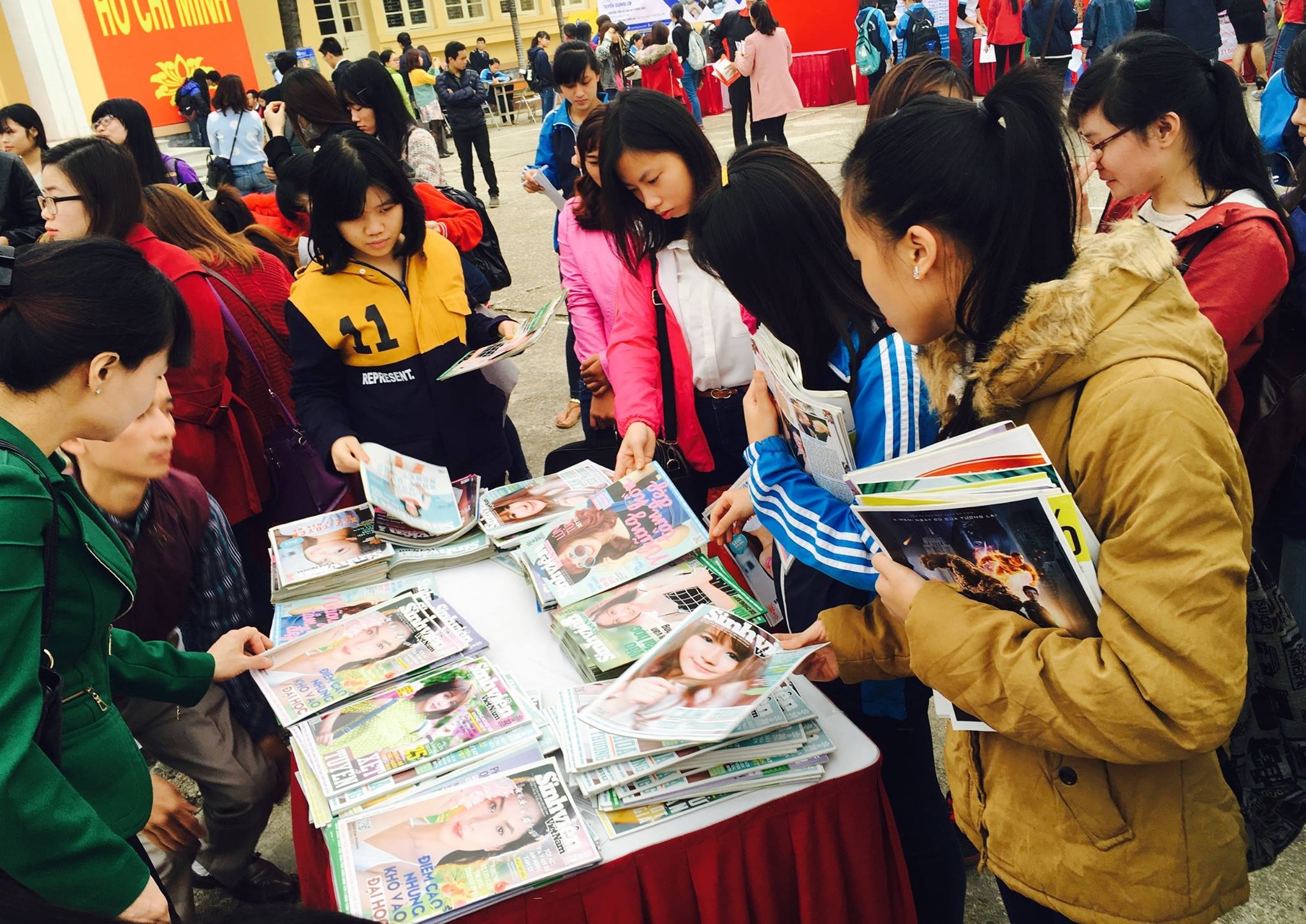 ngày hội việc làm  ảnh 1 ngay hoi viec lam anh 1