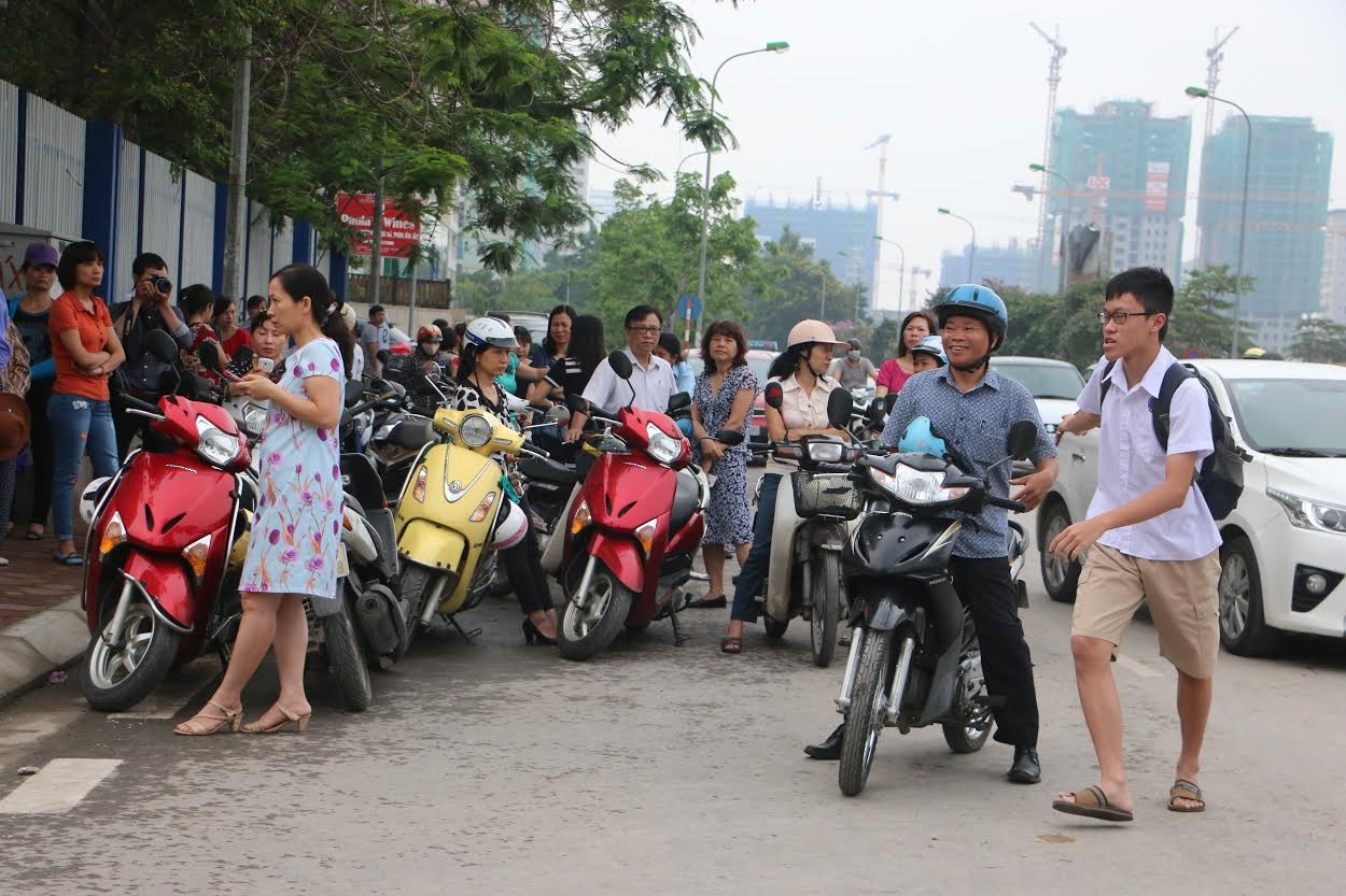thi lớp 10 ảnh 1 thi lop 10 anh 1
