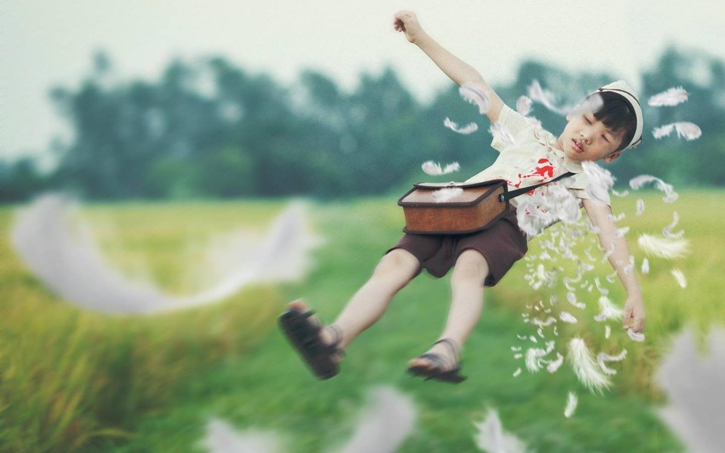 Danh thuc ky uc tuoi tho qua bo anh ‘Luom oi’ hinh anh