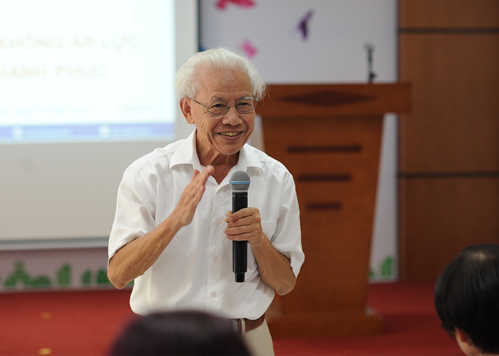 giáo sư hồ ngọc đại ảnh 1 giao su ho ngoc dai anh 1