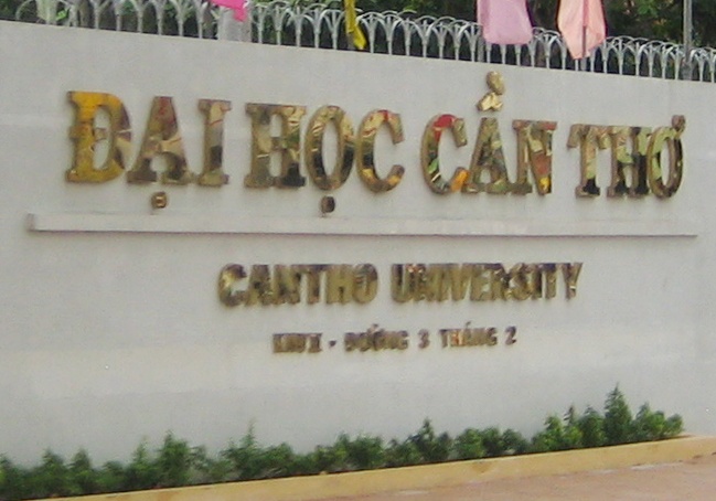 DH Can Tho tra loi vu kien tien si doi boi thuong 500 trieu hinh anh