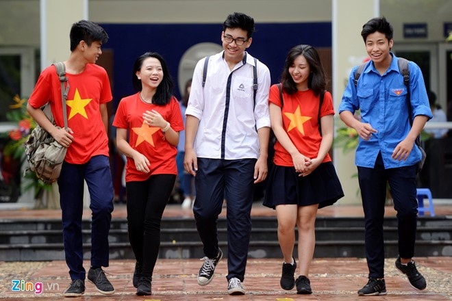 tuyen sinh lop 10 anh 1