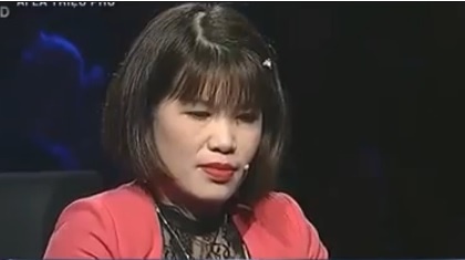 Hieu truong thi 'Ai la trieu phu': Toi khoc vi bi chi trich hinh anh