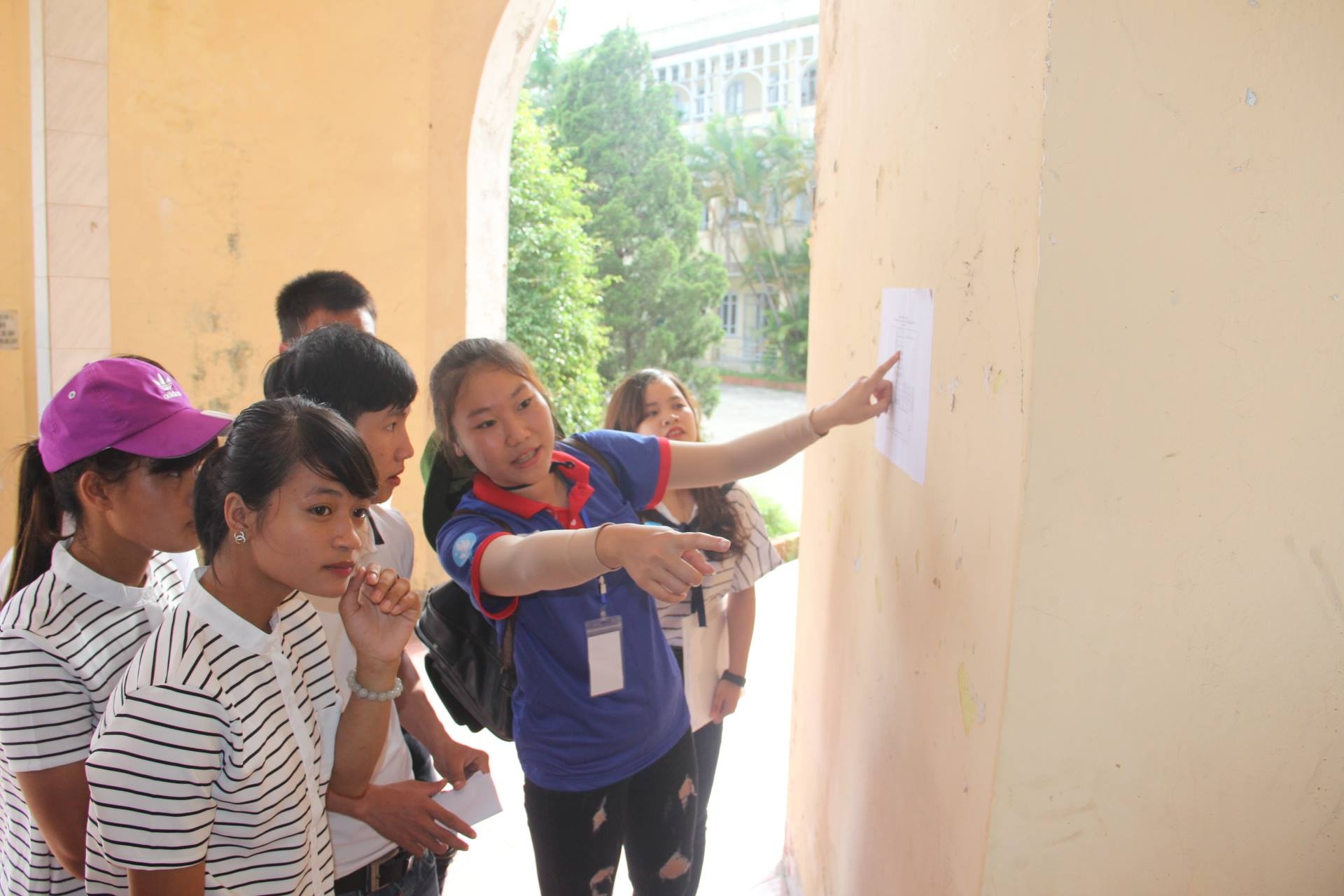 Đề thi môn Ngữ văn ảnh 3 De thi mon Ngu van anh 3