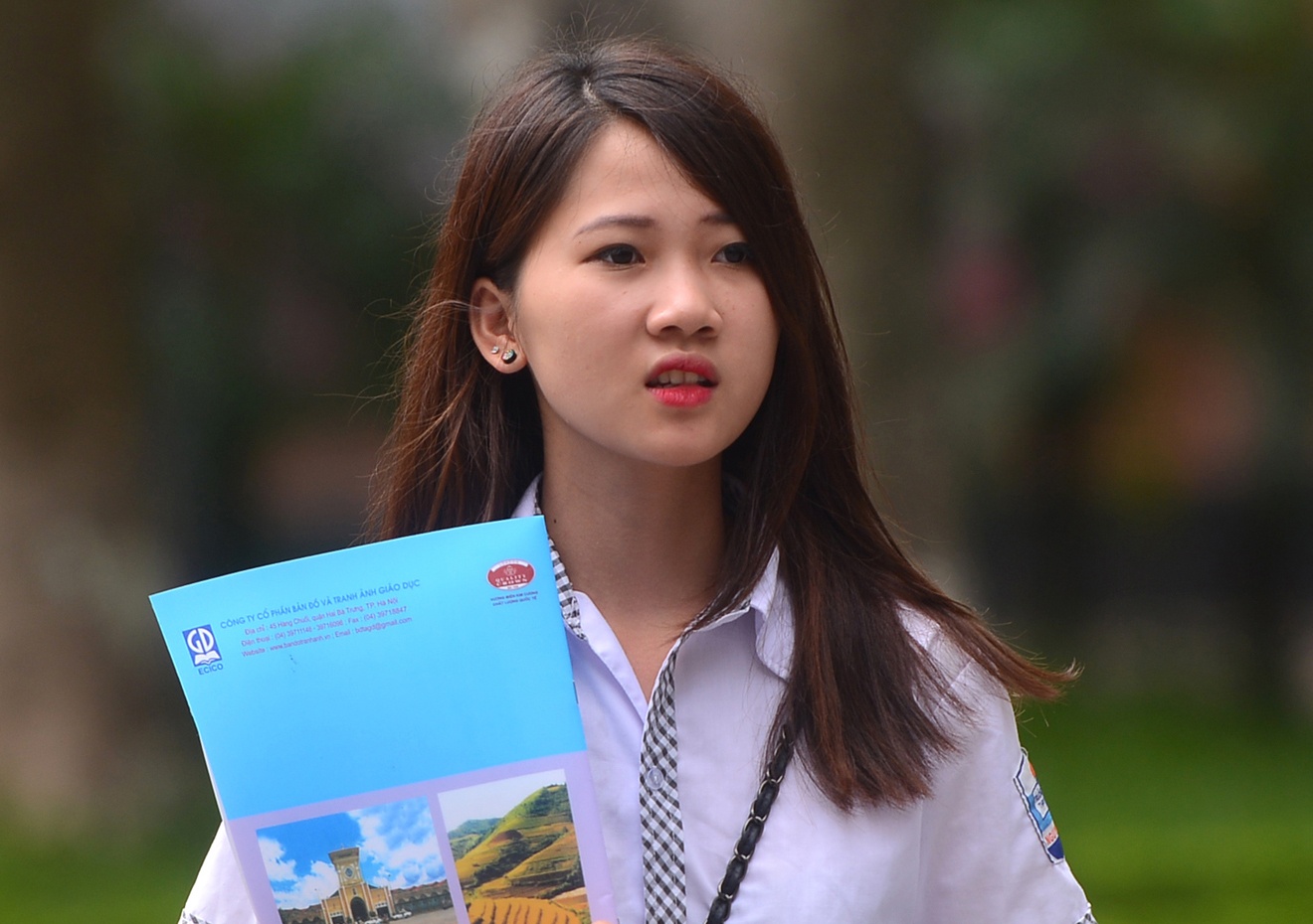 Sang nay, thi sinh du thi Dia ly hinh anh