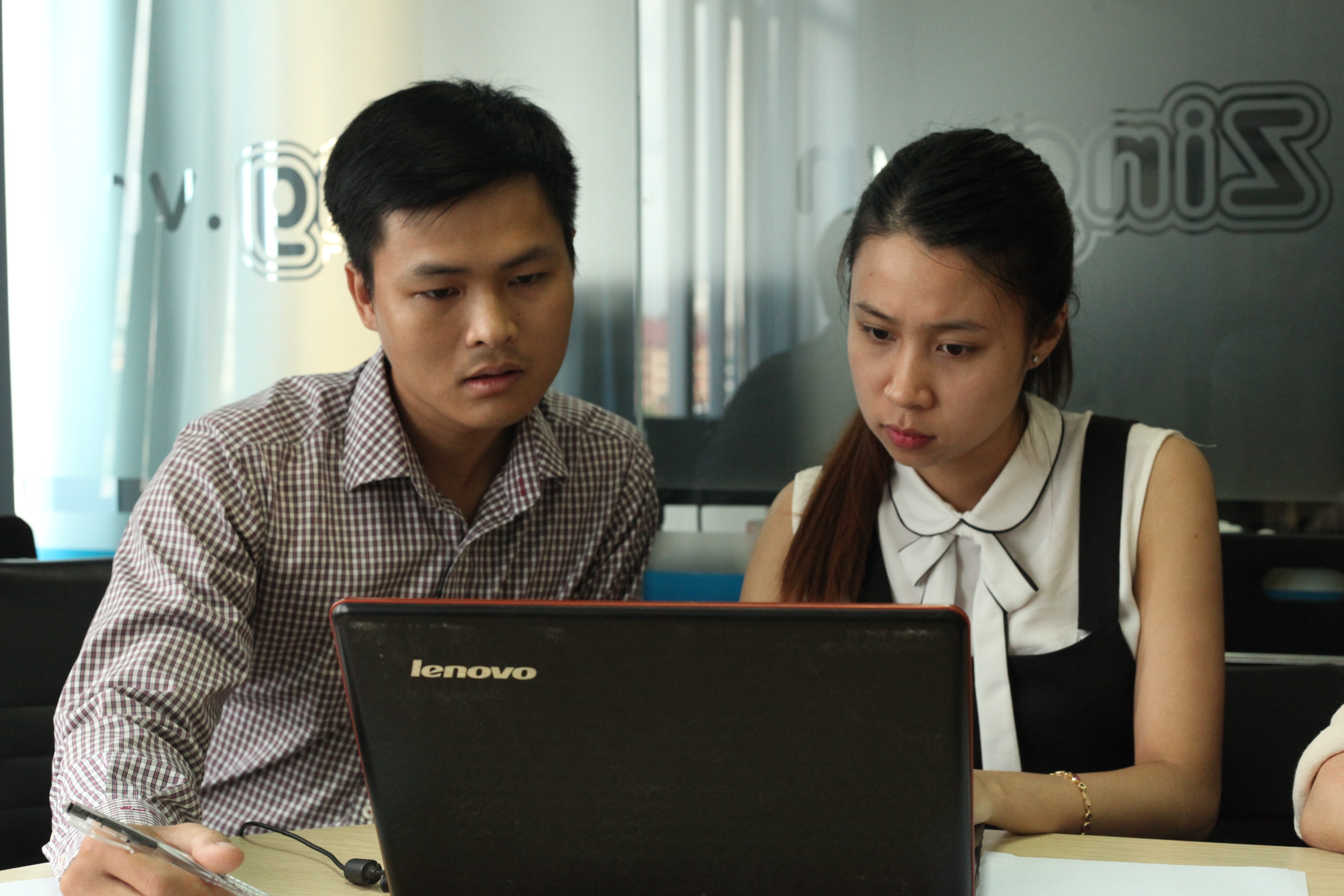 Dap an Hoa 2016 anh 8