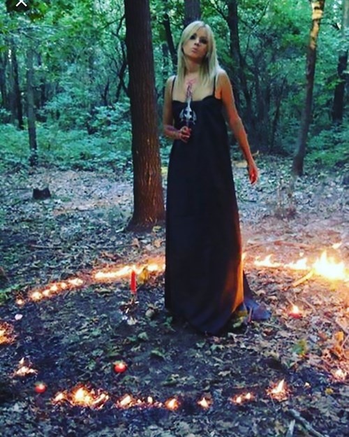 bup be song Valeria Lukyanova anh 1