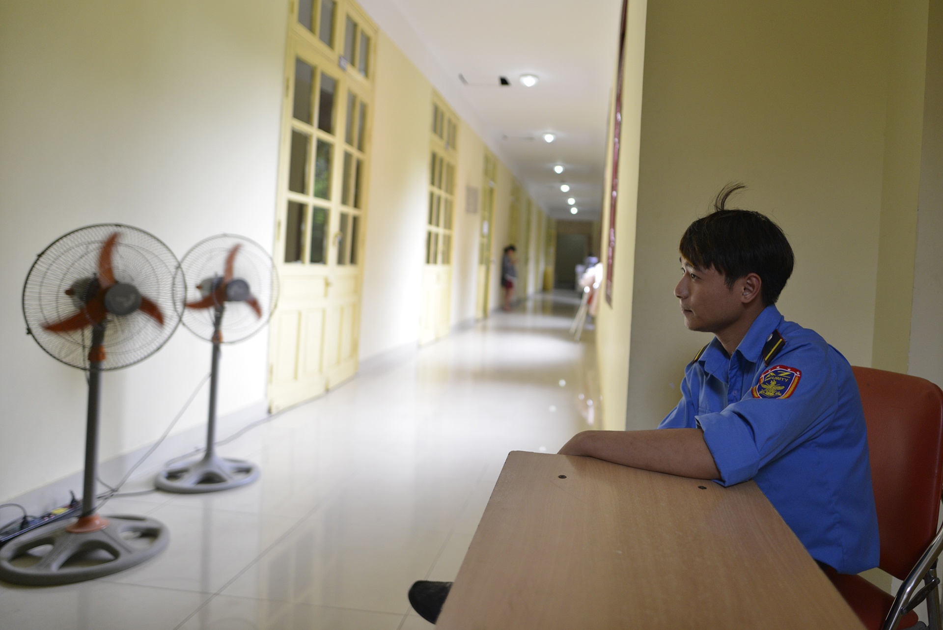 cham thi thpt quoc gia anh 9