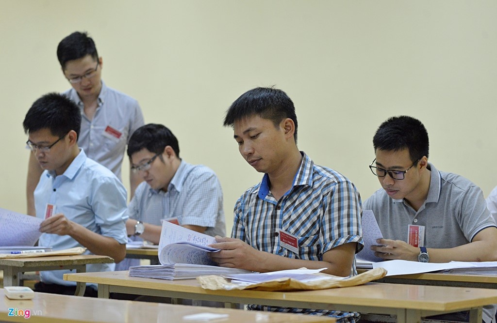 Công bố điểm thi ảnh 1 Cong bo diem thi anh 1