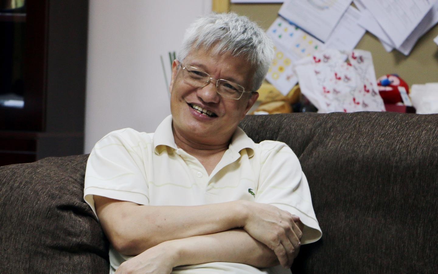 Chuyen nguoi thay phu trach doi tuyen Toan hoc tre the gioi hinh anh