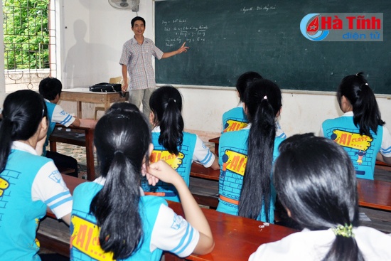 thủ khoa trường huyện ảnh 1 thu khoa truong huyen anh 1