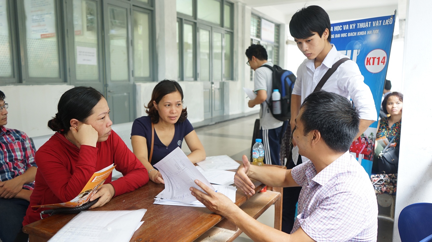 xet tuyen dot 1 anh 1