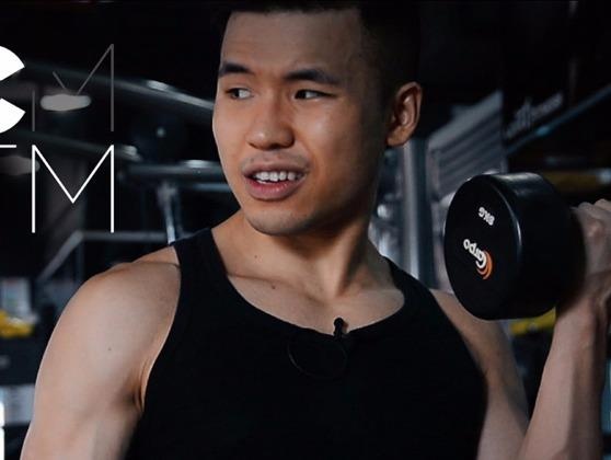 Chang trai du hoc Anh, My ve nuoc day the hinh hinh anh