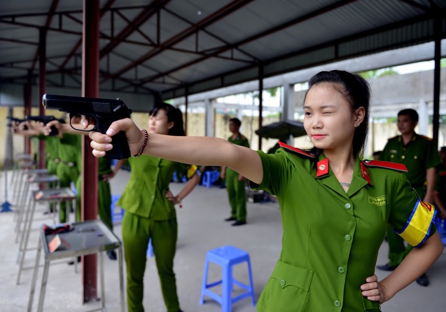 Kiem tra truong hop nu sinh 30,5 diem truot truong cong an hinh anh