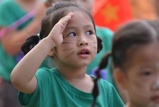 Bo Giao duc: Trien khai mo hinh VNEN con may moc, nong voi hinh anh