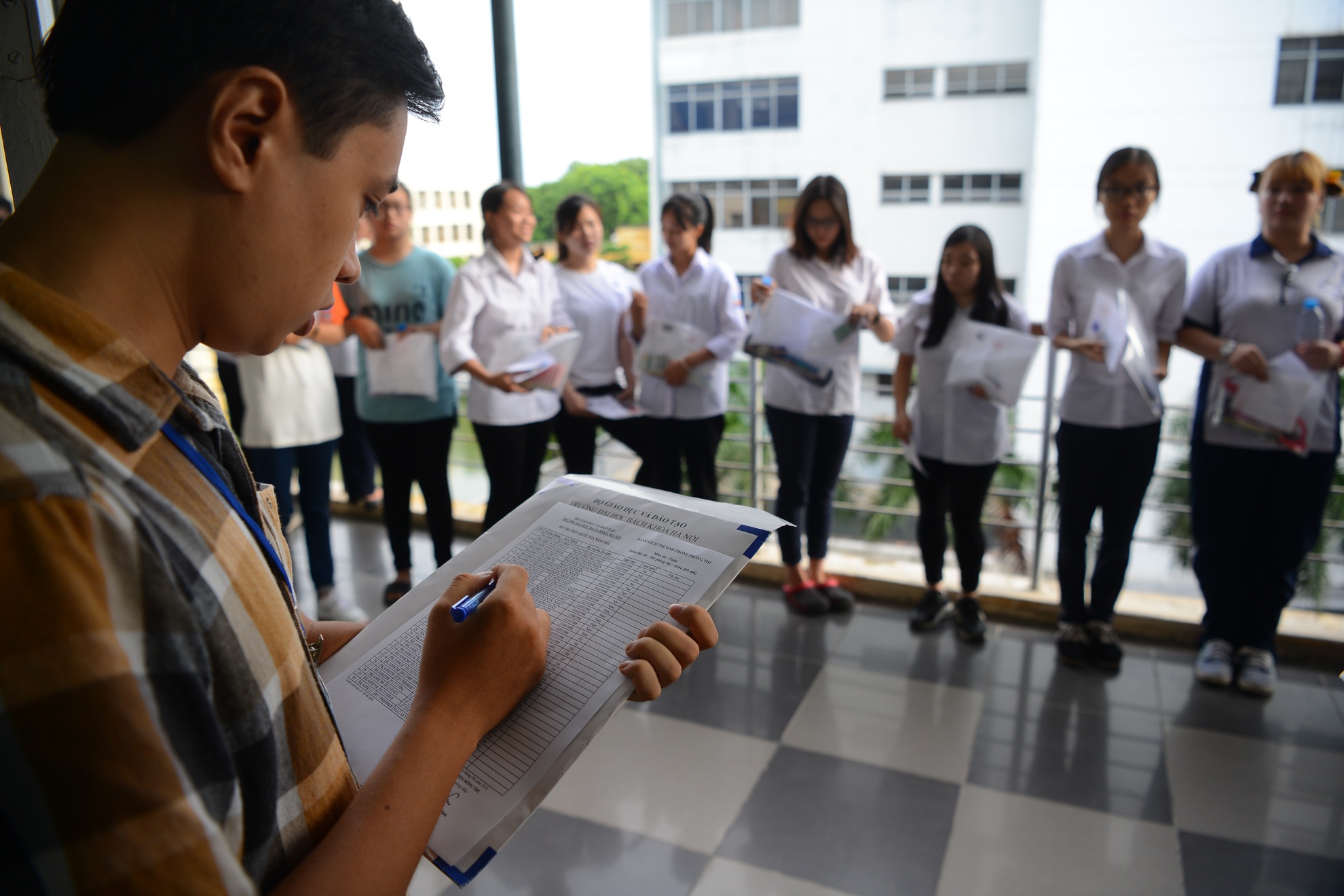 thi thpt quoc gia 2017 anh 1