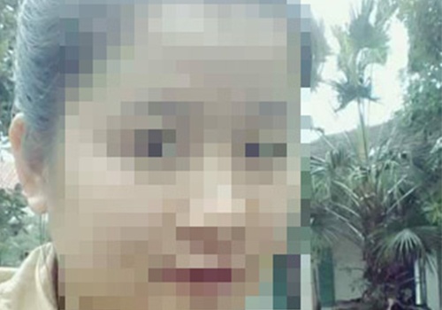 Co giao mam non phu nhan nhot tre trong nha ve sinh roi bo quen hinh anh