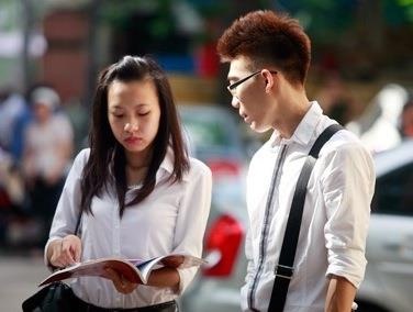 It thi sinh dang ky ca hai bai thi to hop hinh anh