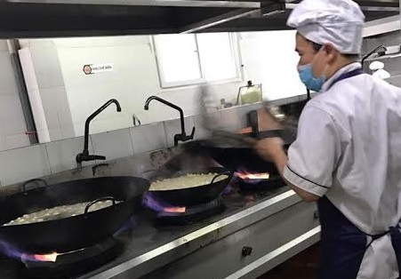 Truong Doan Thi Diem Ecopark: Bep co chao dau den la tu nam 2016 hinh anh