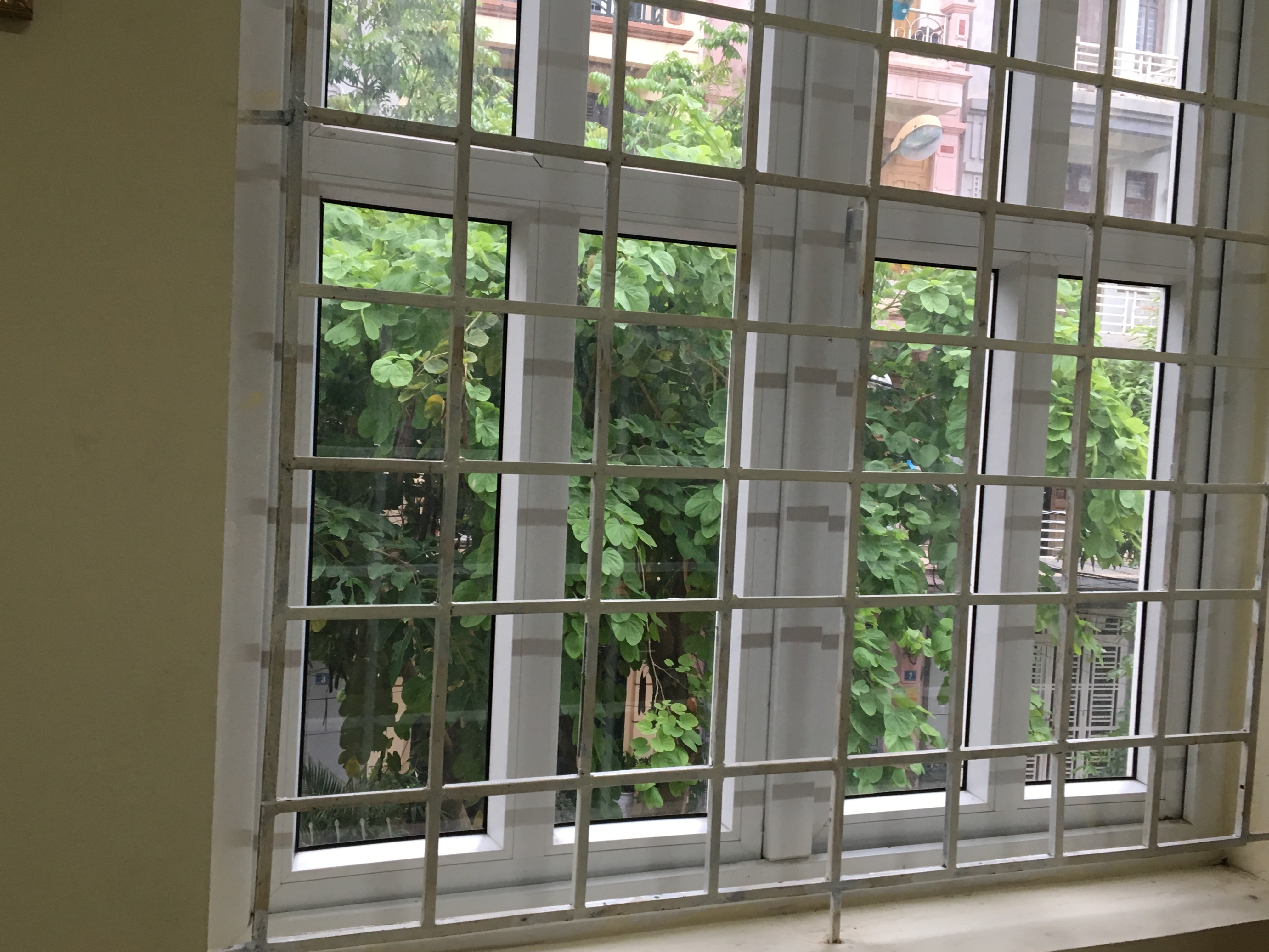 tre nga o truong mam non mai dich anh 2