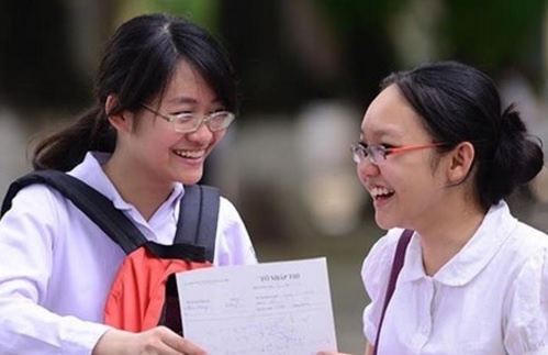 76.000 hoc sinh Ha Noi thi vao lop 10 hinh anh