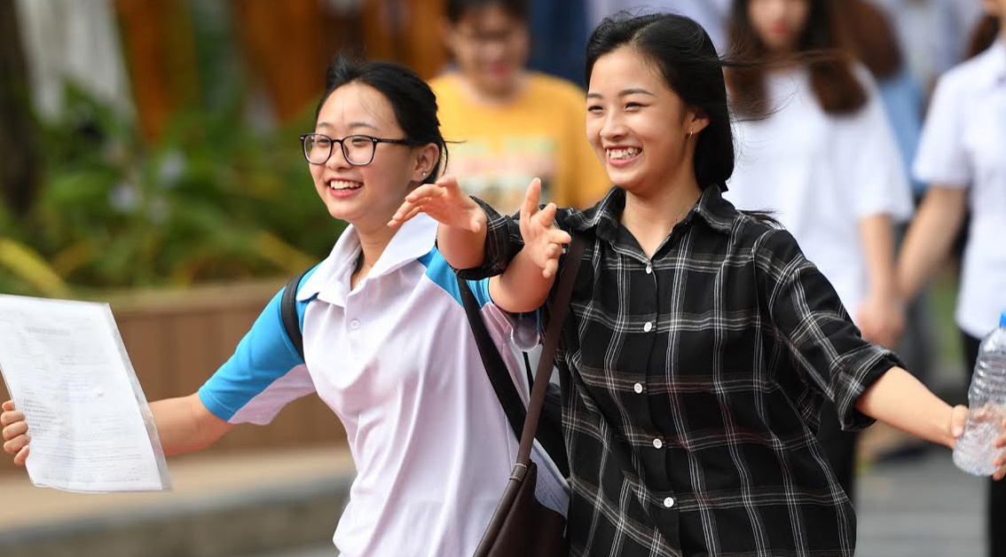 Dap an de thi THPT quoc gia 2017 cua Bo GD&DT hinh anh