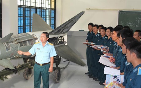 Diem nhan ho so cao nhat cua Hoc vien Phong khong - Khong quan la 19 hinh anh