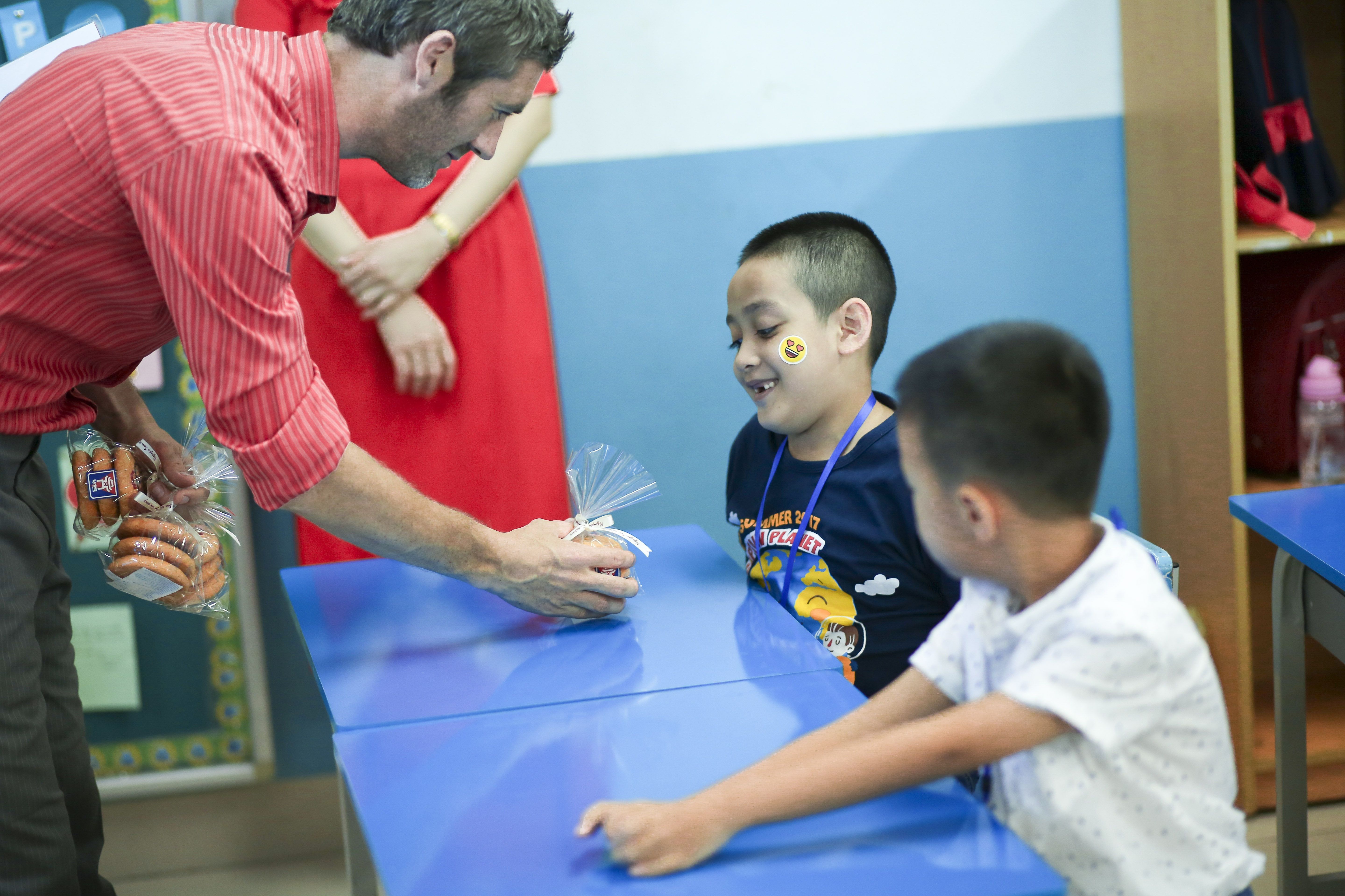 ngay tuu truong anh 6