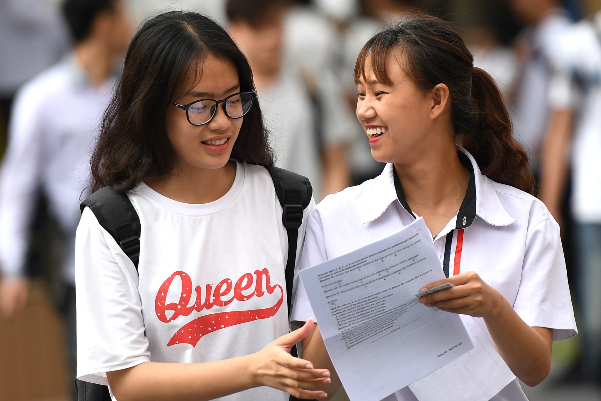 Nghich ly 30 diem truot dai hoc: De thi phan hoa khong tot hinh anh