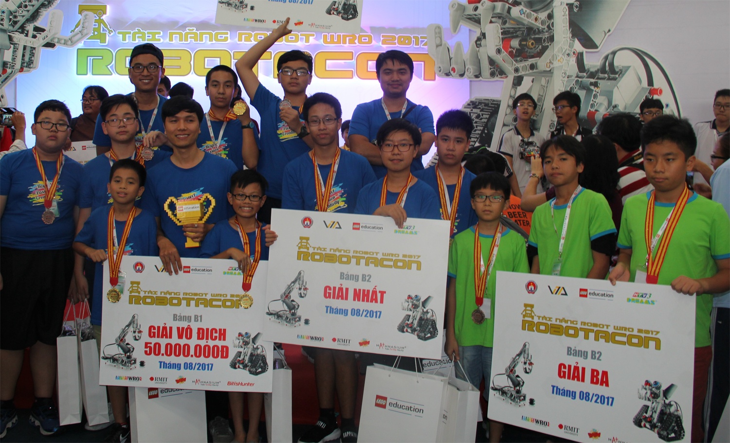 robotics quốc tế ảnh 1 robotics quoc te anh 1