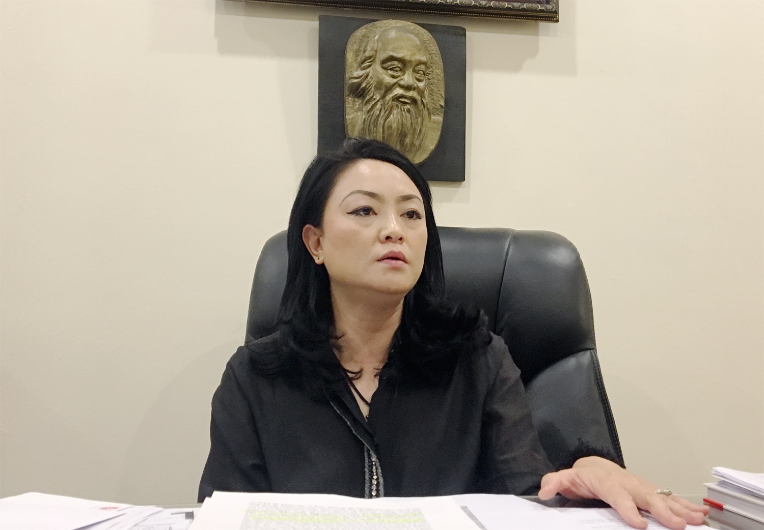 Truong Luong The Vinh len tieng khi bi phu huynh to giao duc ha khac hinh anh