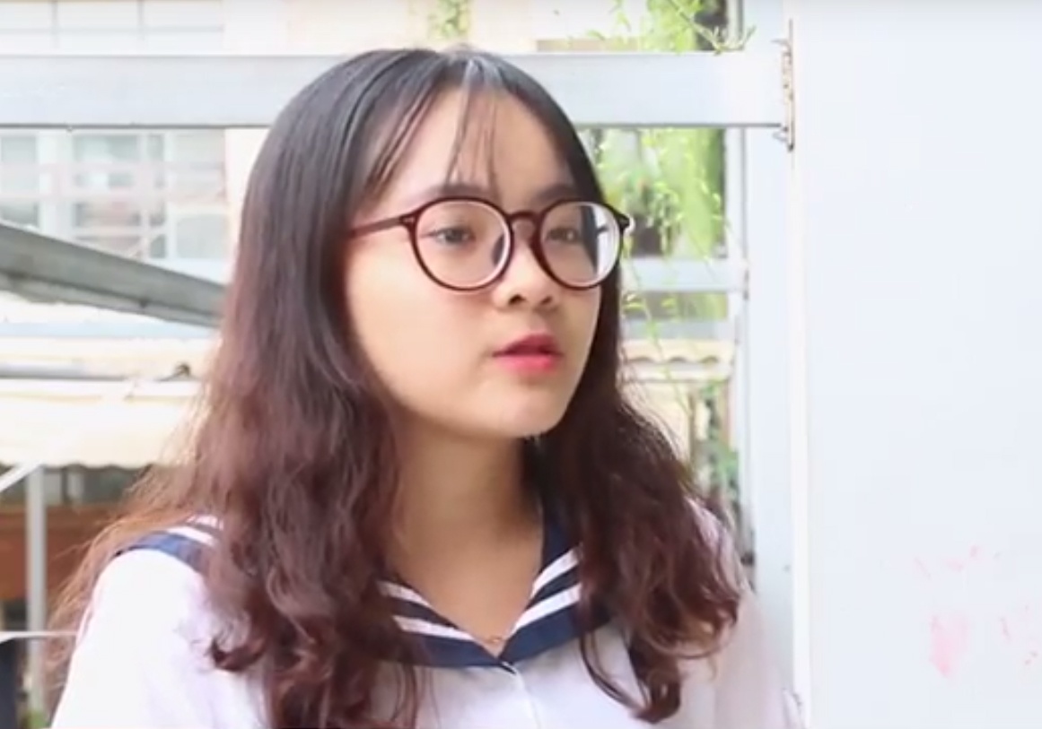 Hoc sinh truong Luong The Vinh noi ve ky luat nghiem khac hinh anh